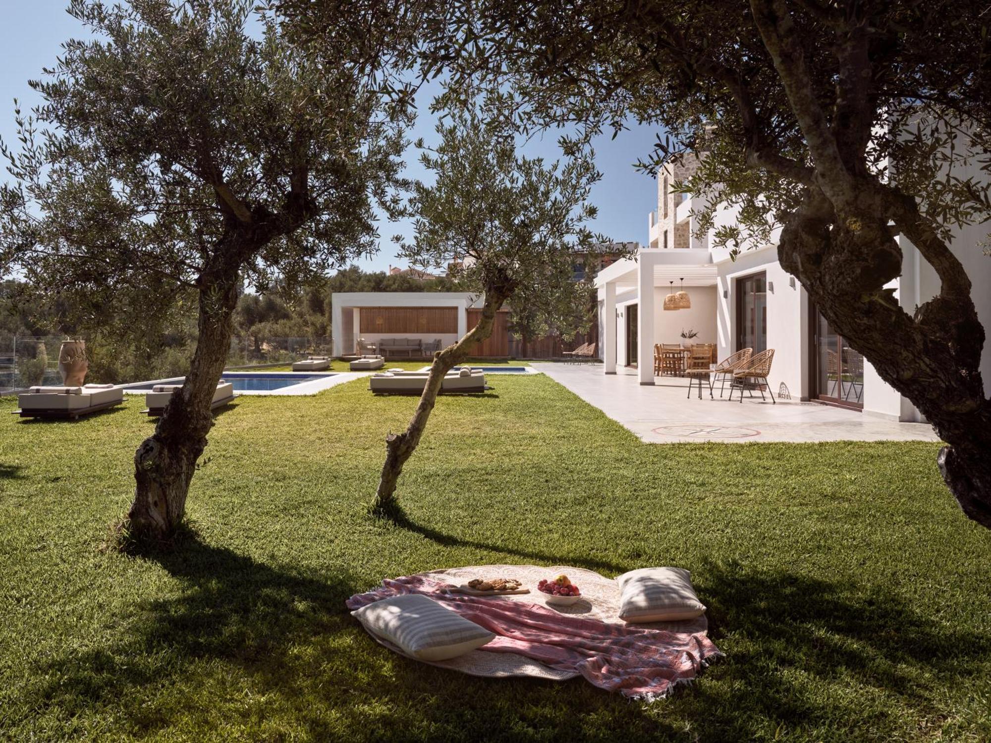 Cicada Exclusive Villa, A Sea View Gem, By Thinkvilla Akrotiri  Esterno foto